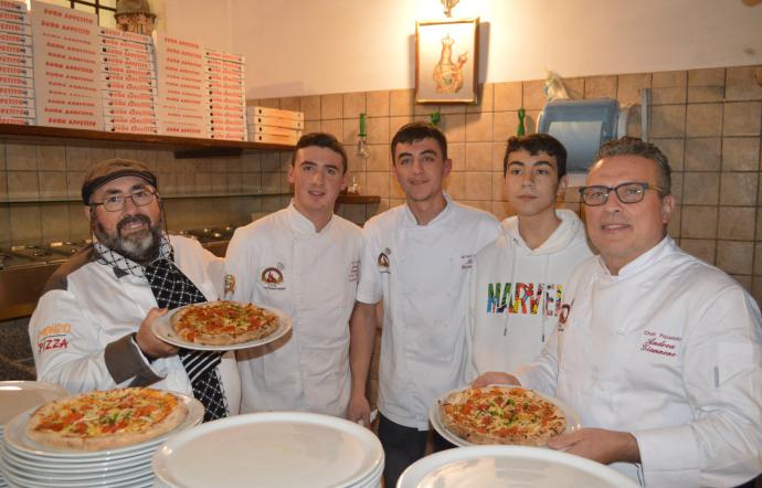 Pizzaiolo di Cianciana Andrea Giannone "Custode della pizza Sicana"