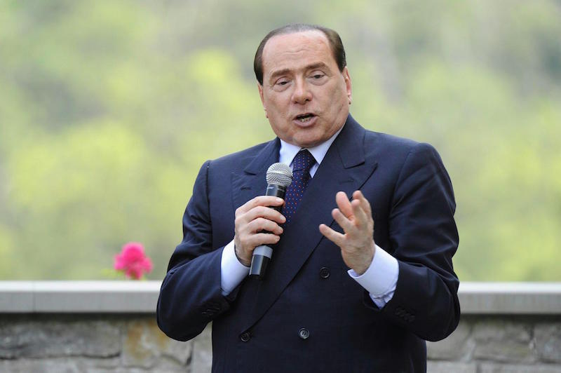 Berlusconi: "Il M5S è più pericoloso dei comunisti nel '94"