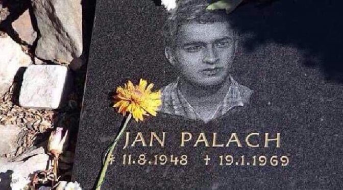 Siracusa ricorda Jan Palach, martire della libertà