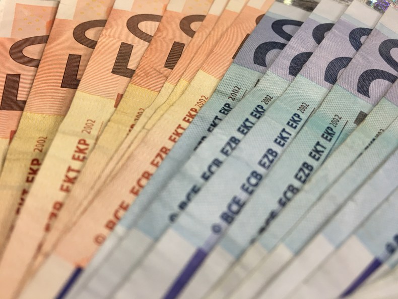 La Sicilia rischia di perdere altri 19 milioni di euro per le imprese