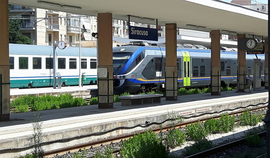Terremoto, ripartono i treni Messina-Siracusa e Catania-Palermo