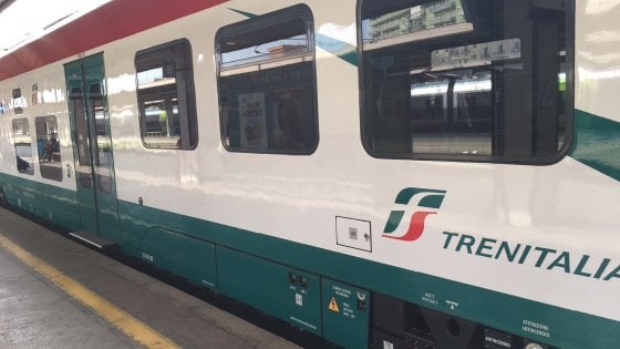 Sciopero domani del personale di Trenitalia in Sicilia, disagi per gli utenti