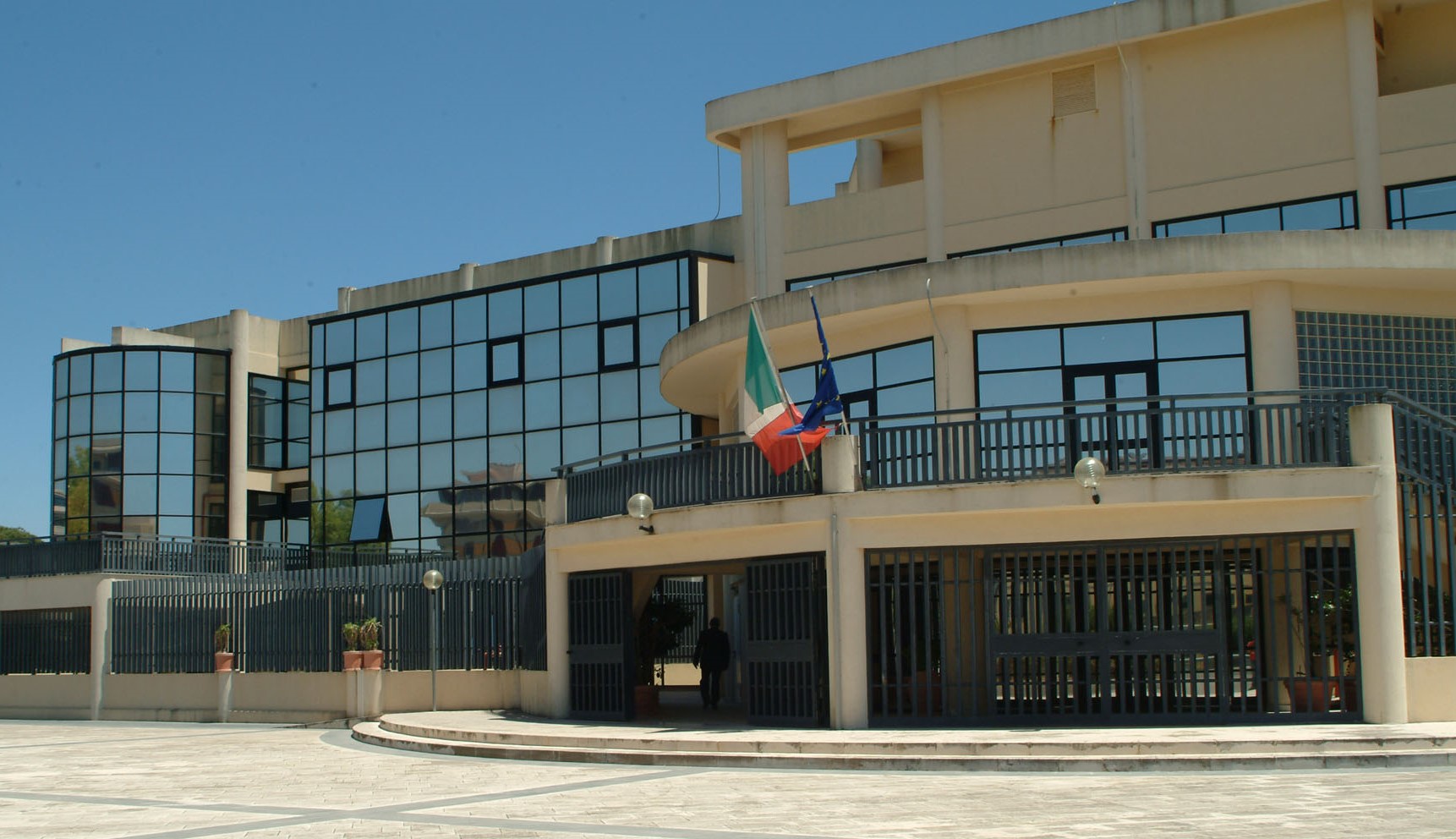 Legge voto sui Tribunali siciliani da riaprire, l'Associazione Confronto: è solo la prima tappa