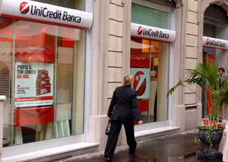 Unicredit assume in Sicilia dieci lavoratori per tre mesi