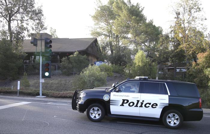 Sparatoria davanti a una sinagoga in California, un morto e quattro feriti