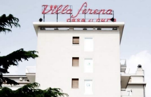 La casa di cura Villa Serena avvia 19 licenziamenti, è protesta a Palermo