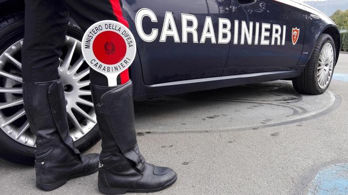 Firenze, accusati di violenza sessuale: sospesi i 2 carabinieri