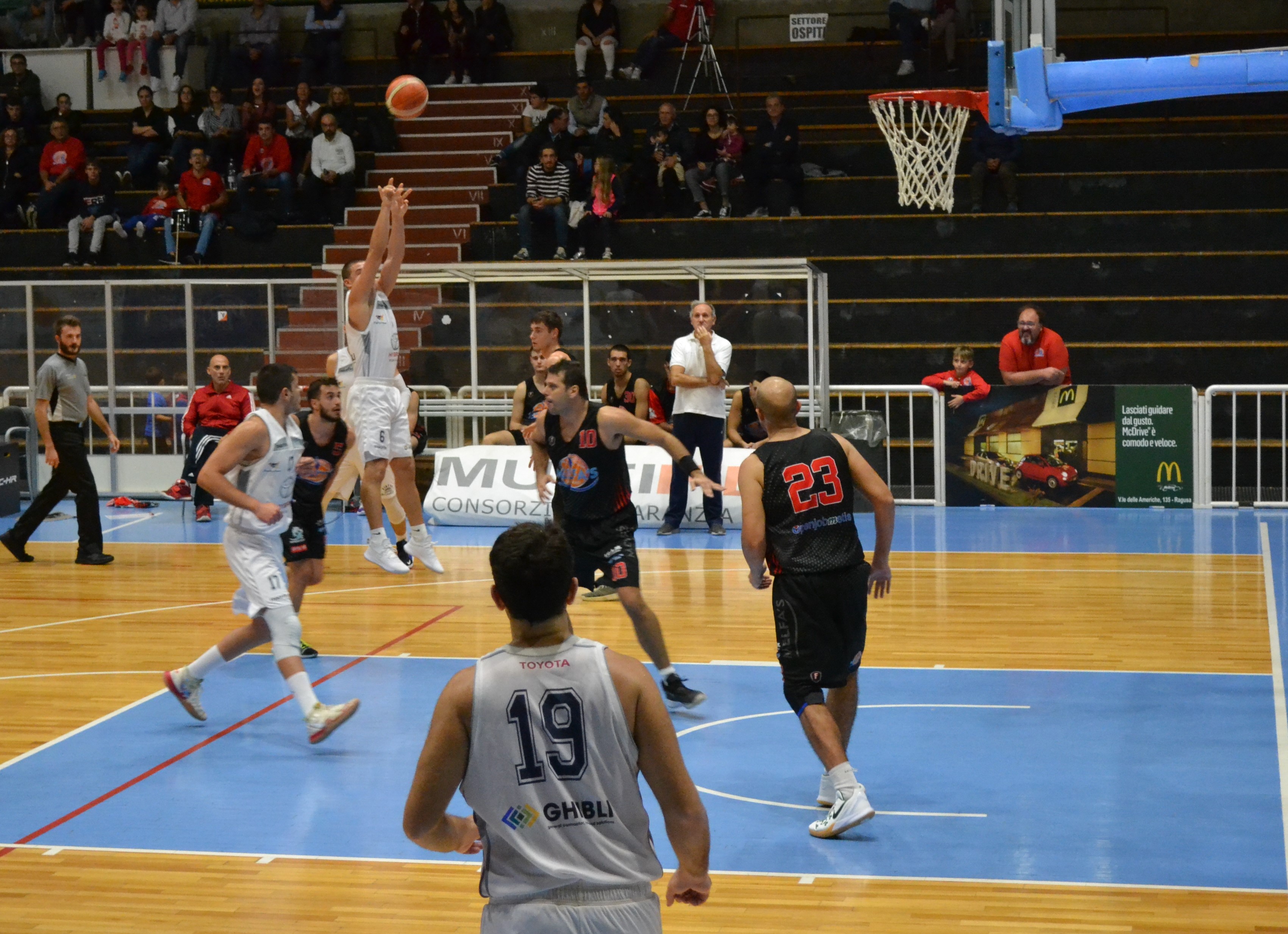 Basket, serie C maschile: la Virtus Ragusa sfonda il muro dei 100 punti con il Gela