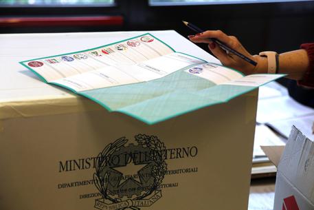 Legge elettorale, 780 emendamenti: nel pomeriggio si vota