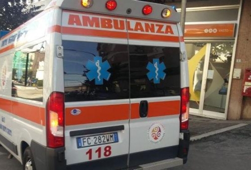 Catania, incidente stradale nei pressi del Policlinico: 24enne perde la vita