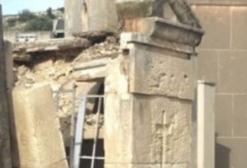 Crolla una cappella a Siracusa, ma è fake: cedimento strutturale
